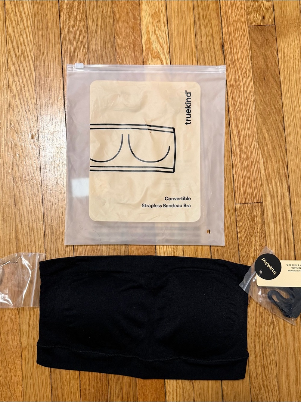 NWT Truekind Shapermint Black Convertible Strapless Bandeau Bra, Size S